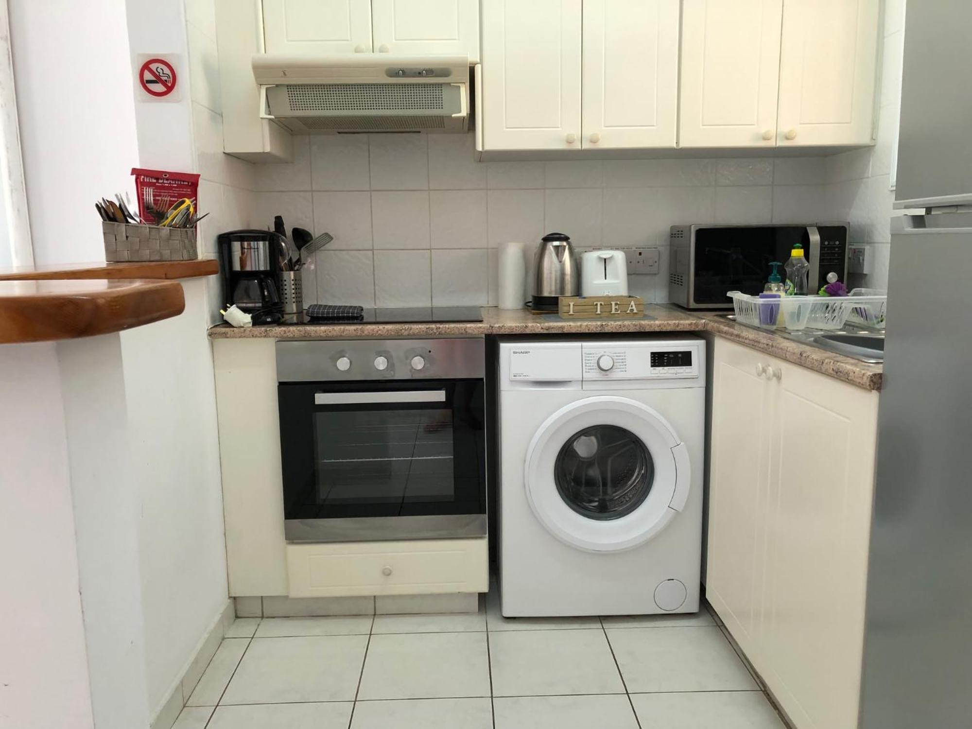 Stylish 1 Bedroom Apartment In Limnaria Gardens Paphos 外观 照片
