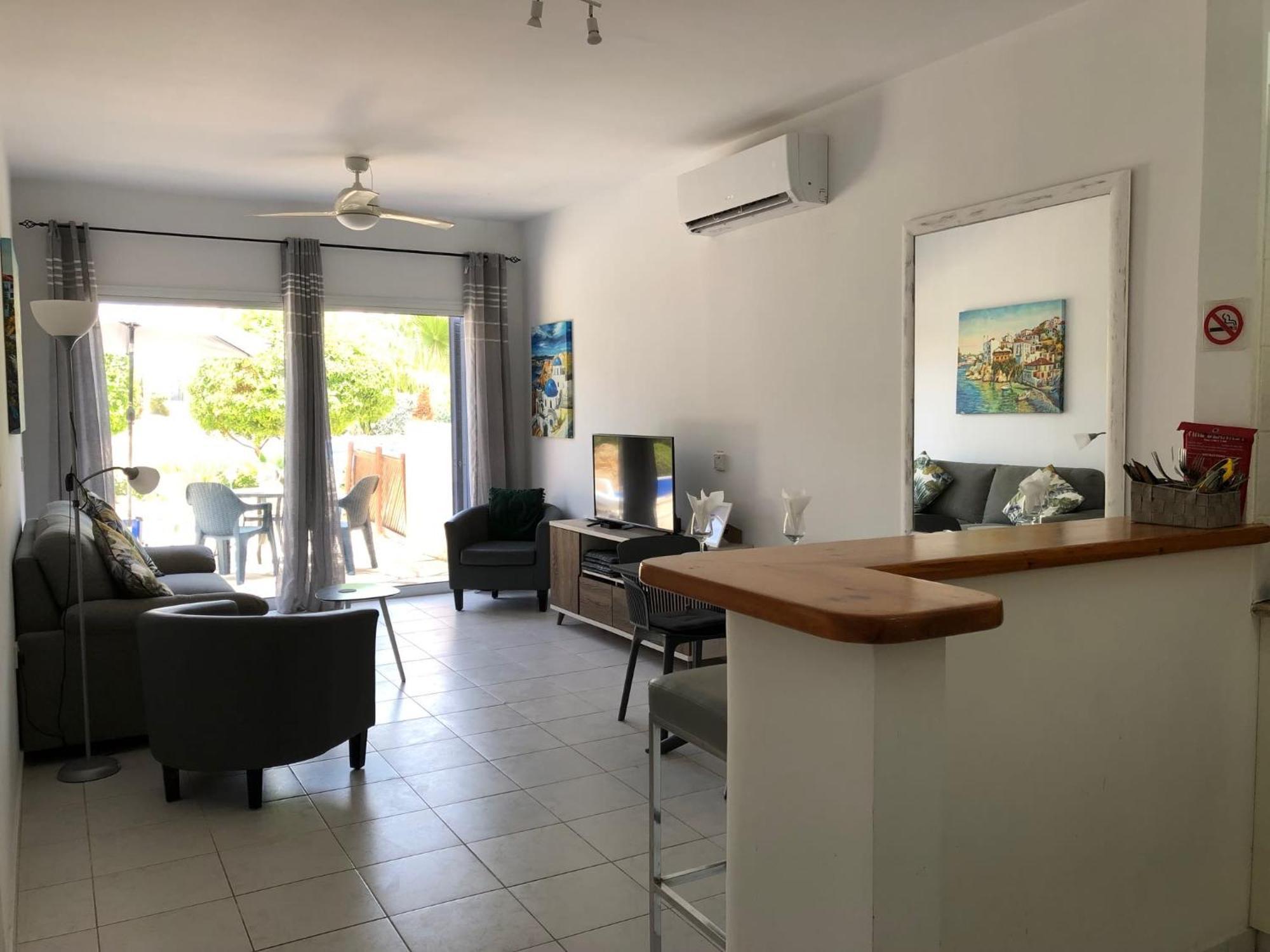 Stylish 1 Bedroom Apartment In Limnaria Gardens Paphos 外观 照片