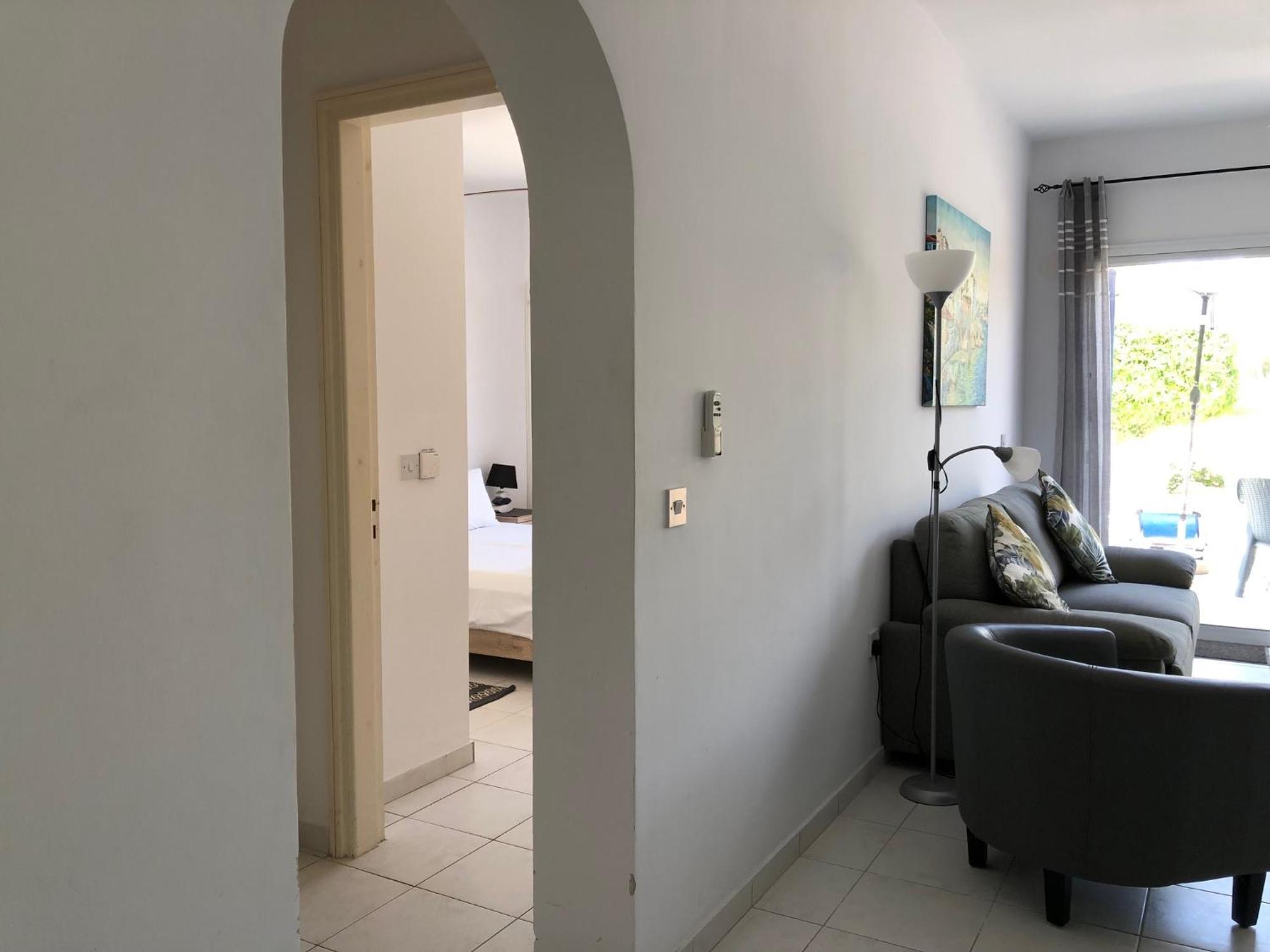 Stylish 1 Bedroom Apartment In Limnaria Gardens Paphos 外观 照片