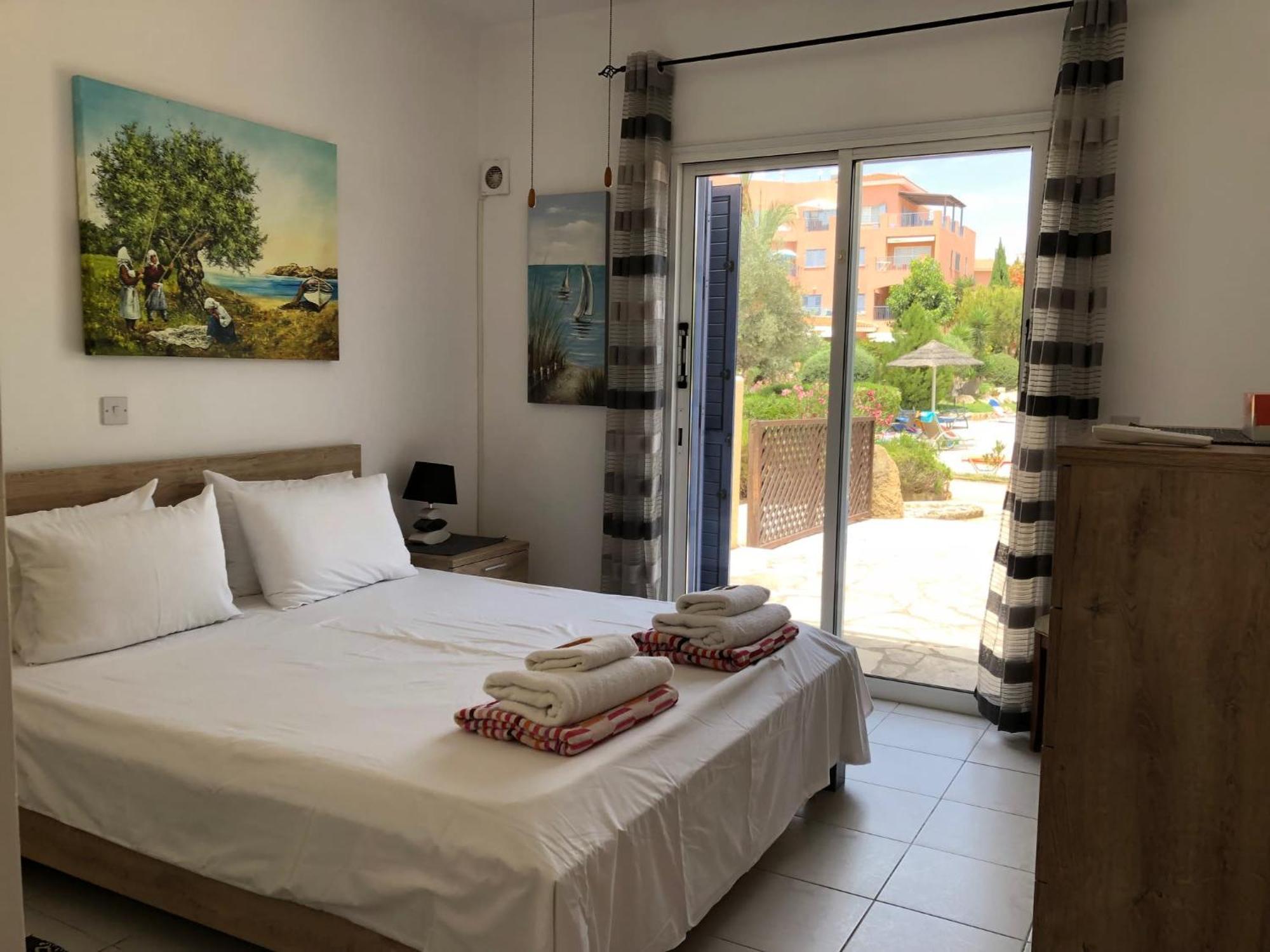 Stylish 1 Bedroom Apartment In Limnaria Gardens Paphos 外观 照片