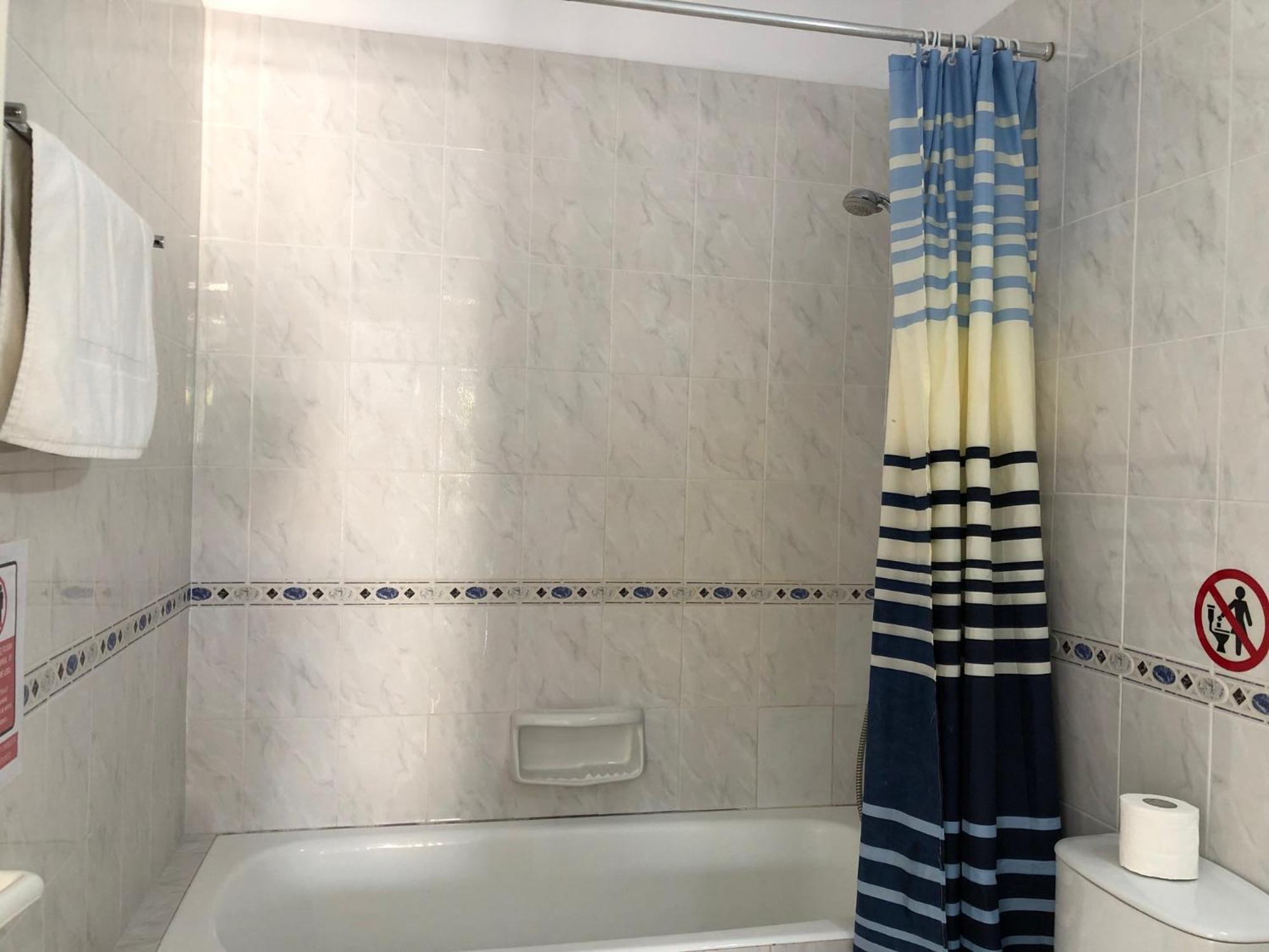 Stylish 1 Bedroom Apartment In Limnaria Gardens Paphos 外观 照片