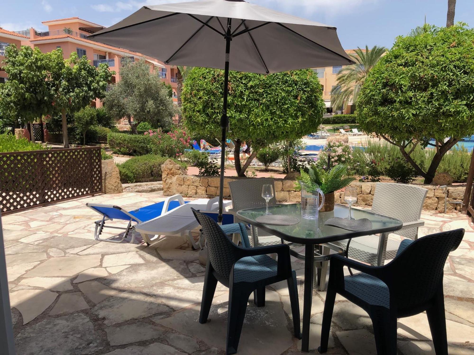 Stylish 1 Bedroom Apartment In Limnaria Gardens Paphos 外观 照片